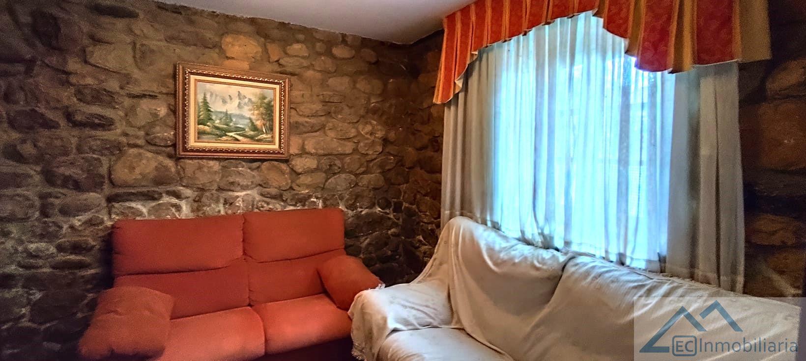 For sale of house in Santiurde de Toranzo