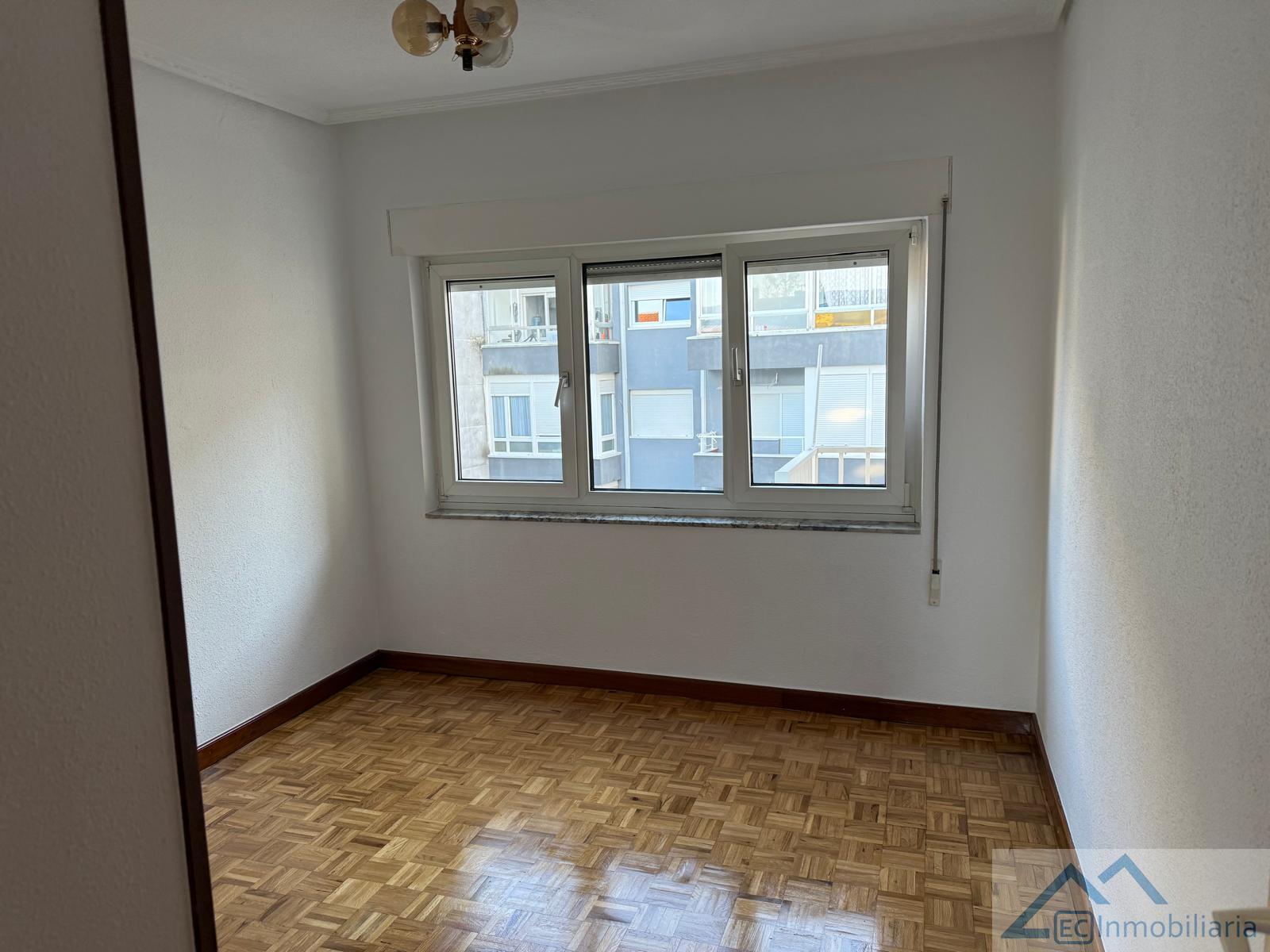 For sale of flat in Solares