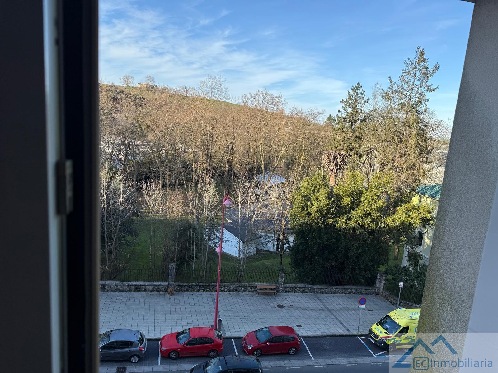 For sale of flat in Solares