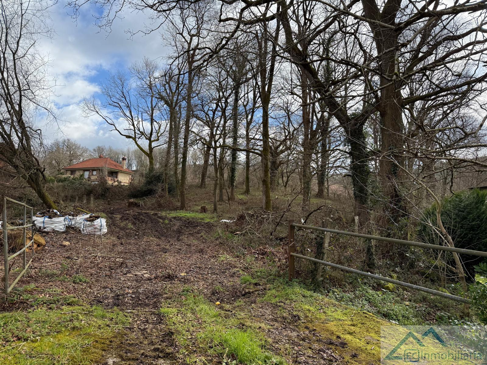 For sale of land in Riotuerto