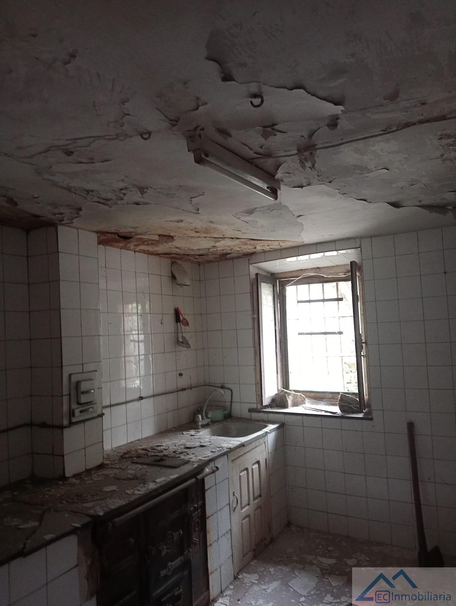 For sale of house in Corvera de Toranzo