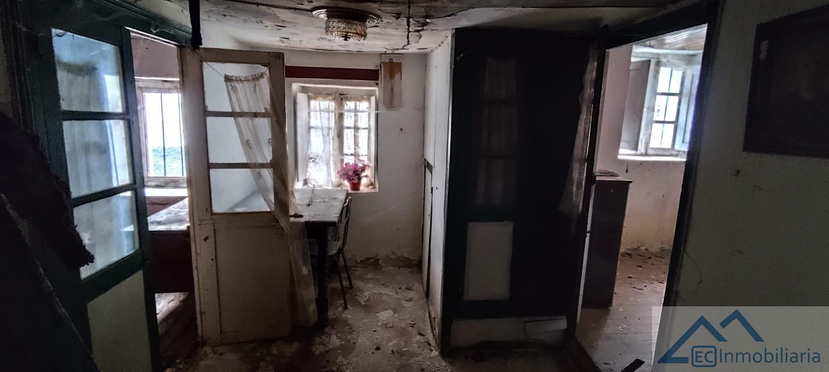 For sale of house in Corvera de Toranzo
