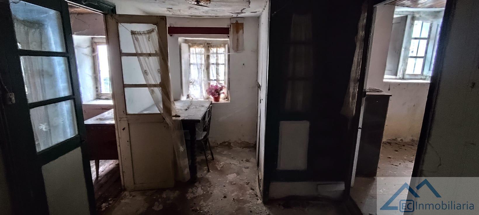 For sale of house in Corvera de Toranzo