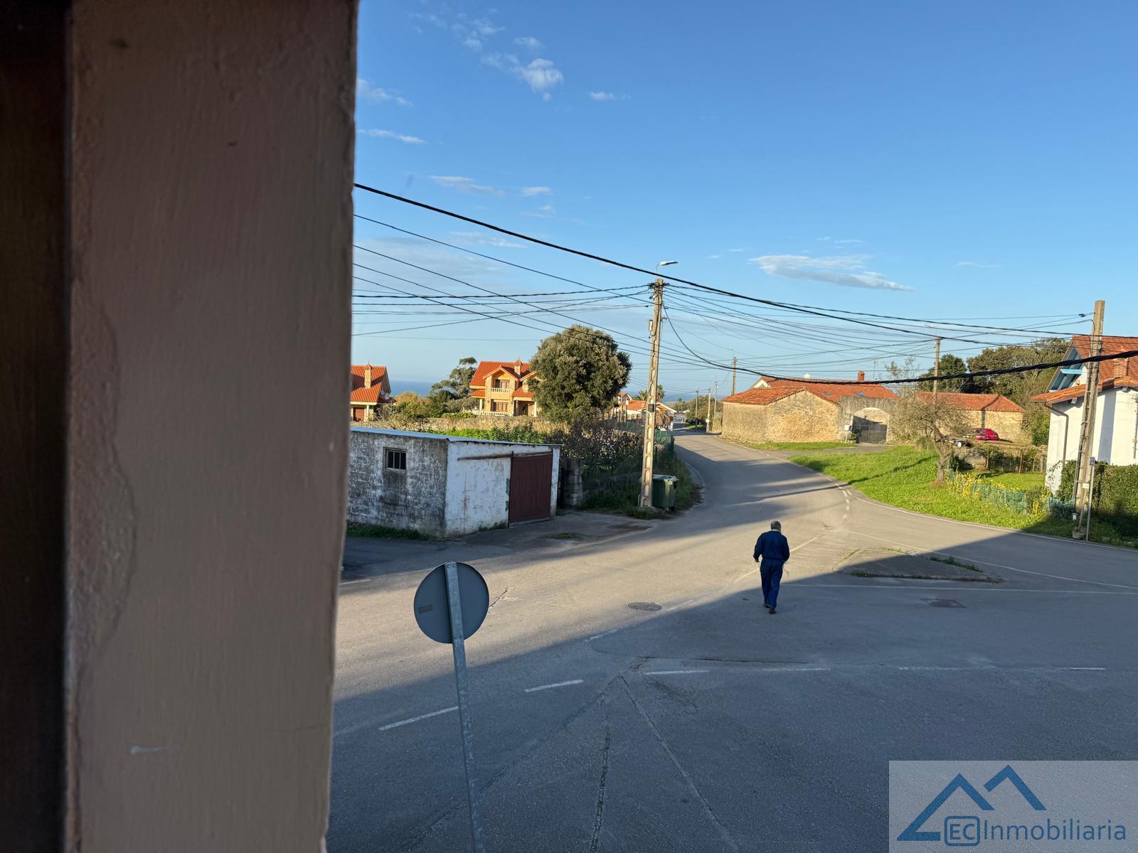 For sale of house in Bareyo