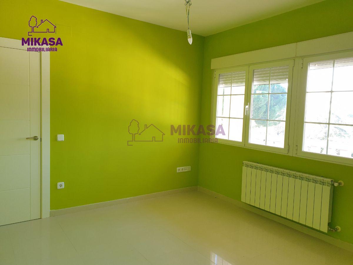 Продажа от

 Шалет

 на Arroyomolinos