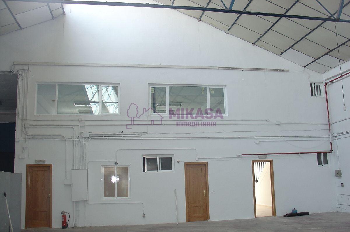 For rent of industrial plant/warehouse in San Fernando de Henares