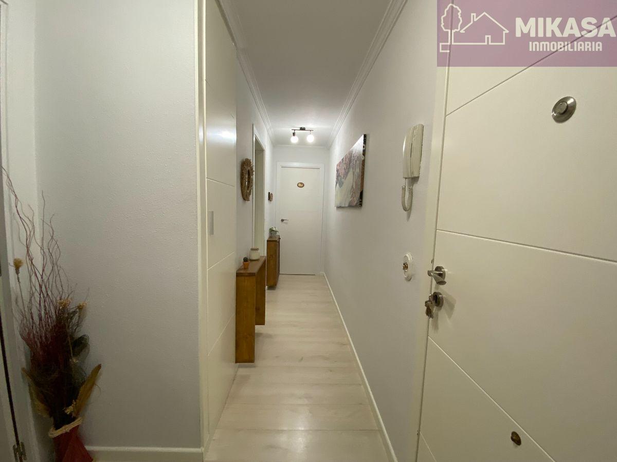For sale of apartment in Arroyomolinos