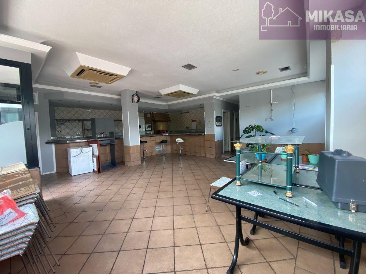 For sale of commercial in Fuenlabrada