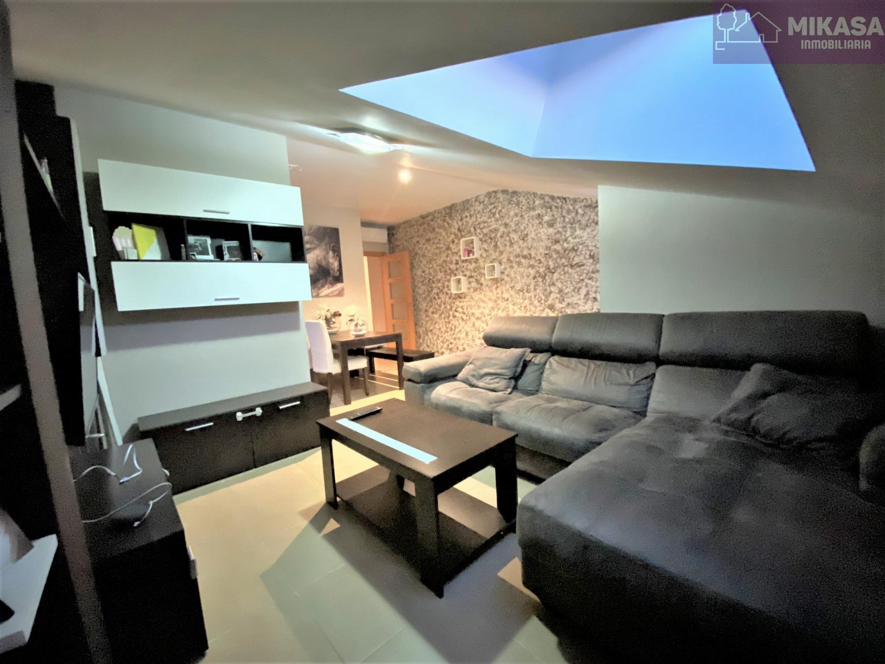 For sale of flat in Camarena