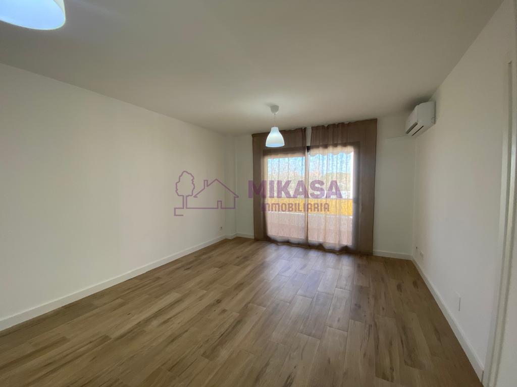 Аренда от

 Квартира на Móstoles