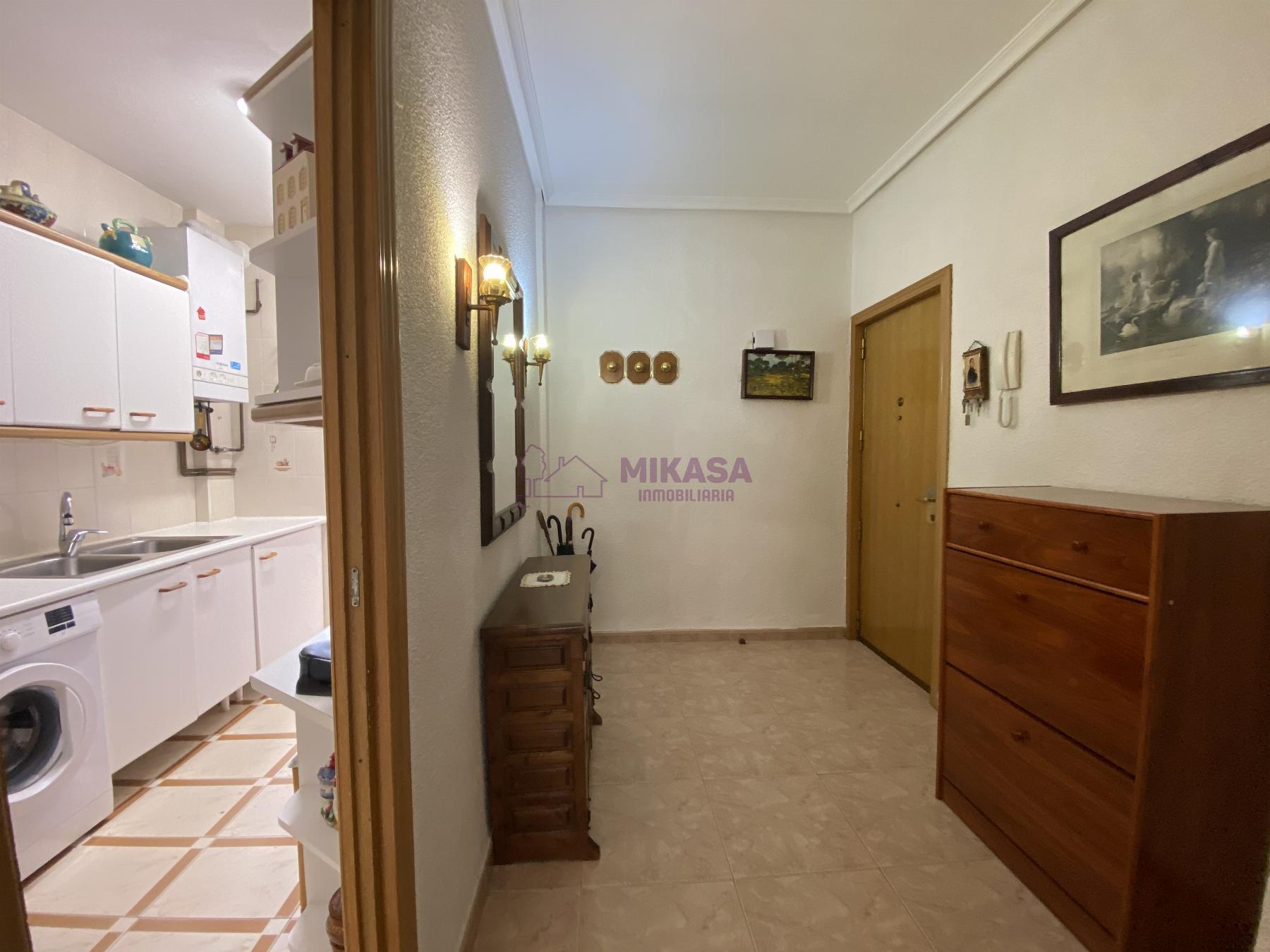 For sale of flat in Móstoles