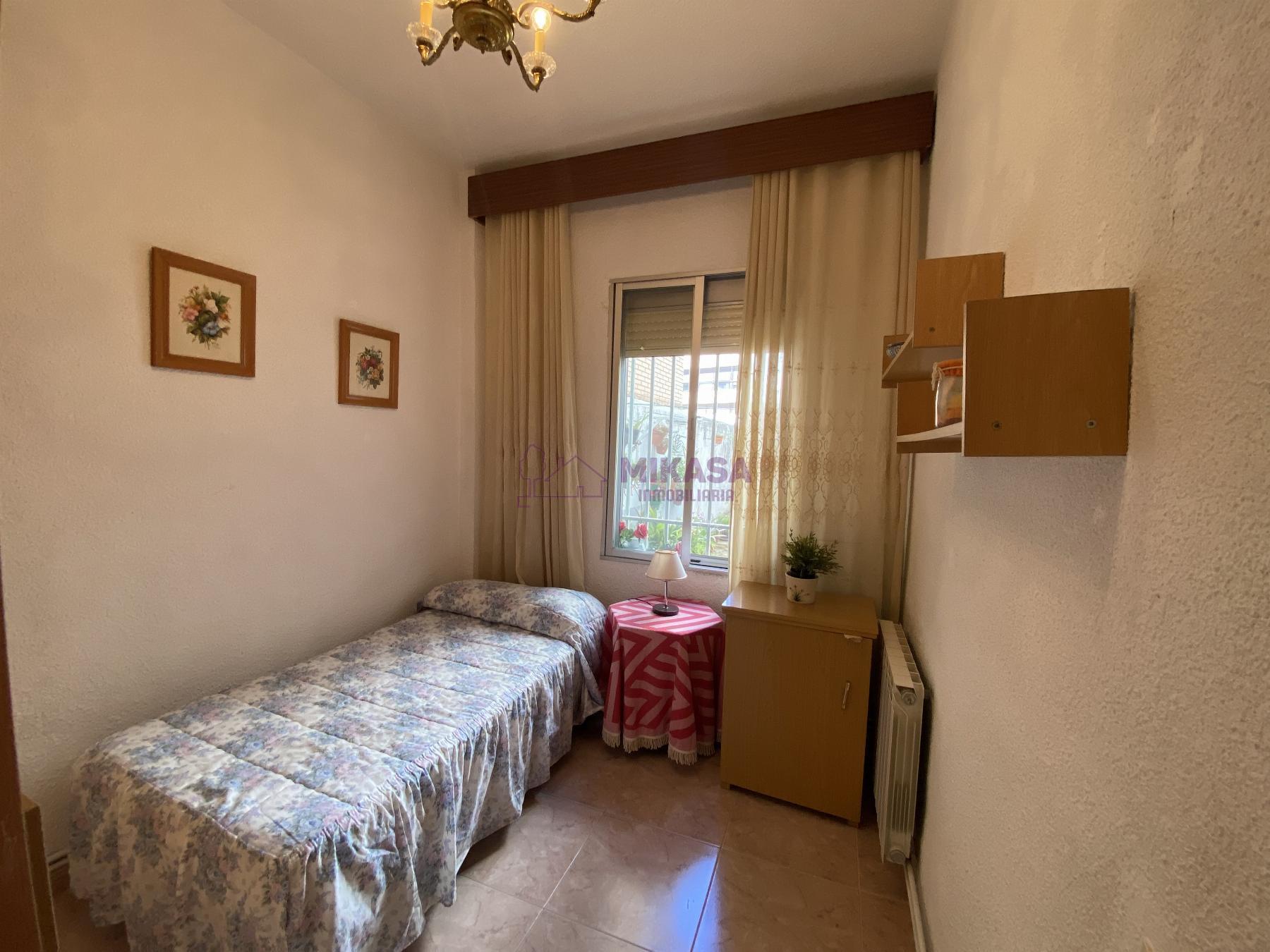 For sale of flat in Móstoles