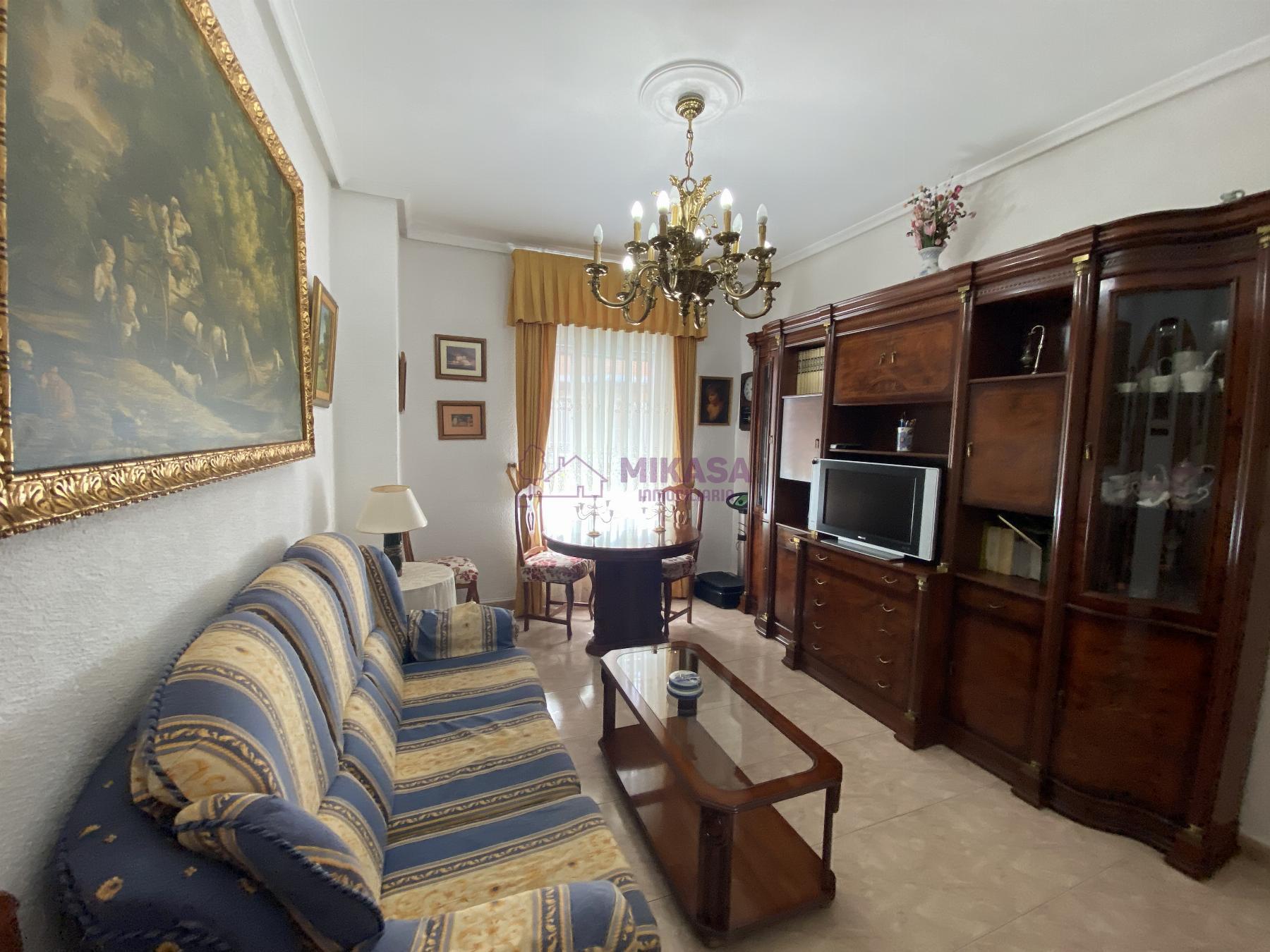 For sale of flat in Móstoles