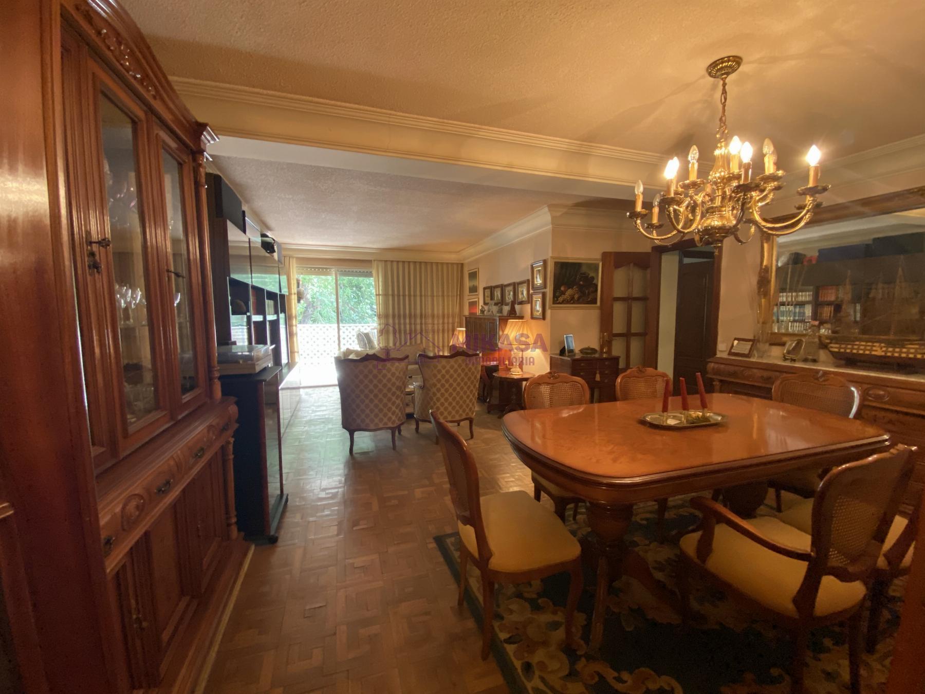 For sale of flat in Móstoles