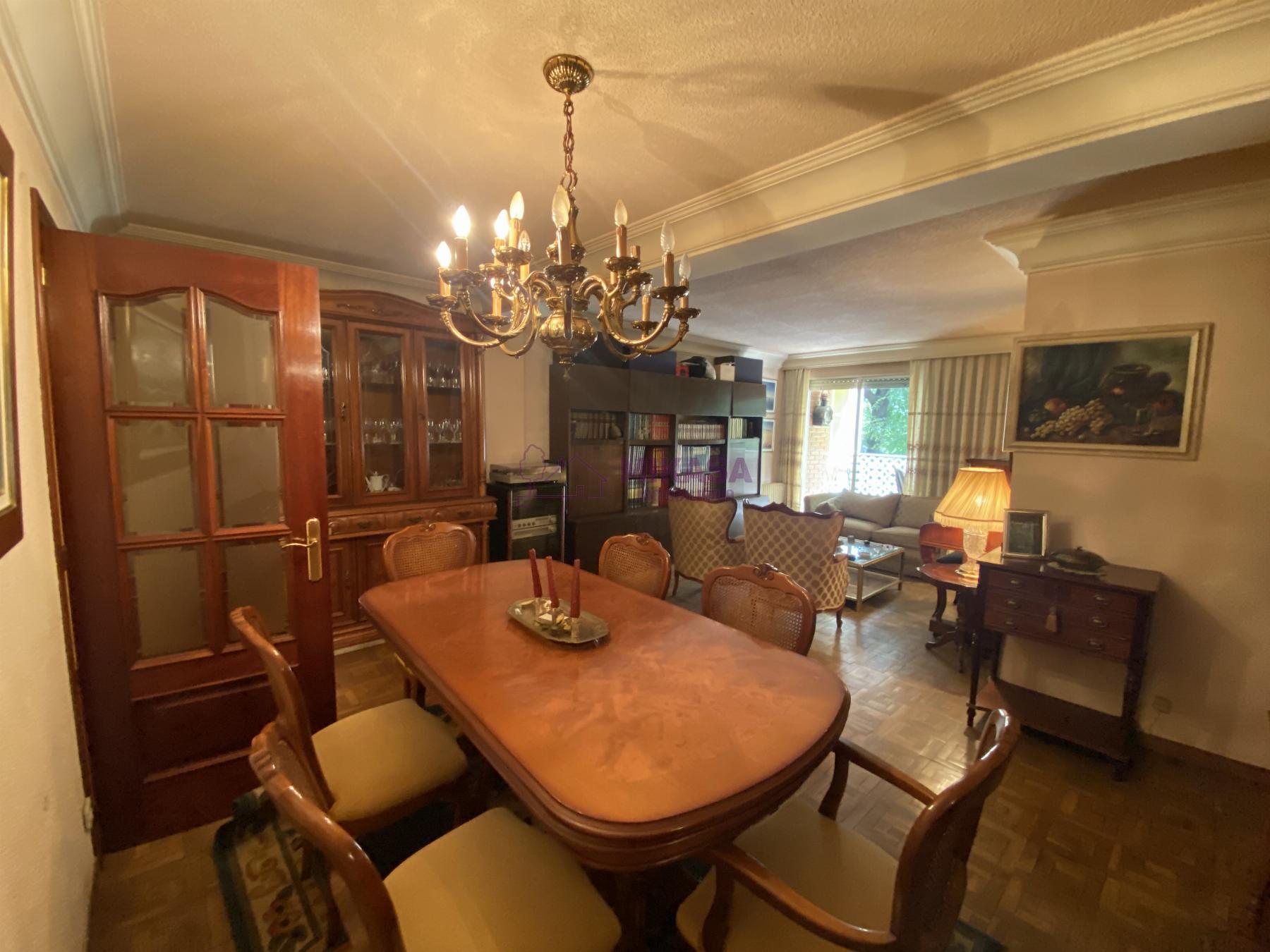 For sale of flat in Móstoles