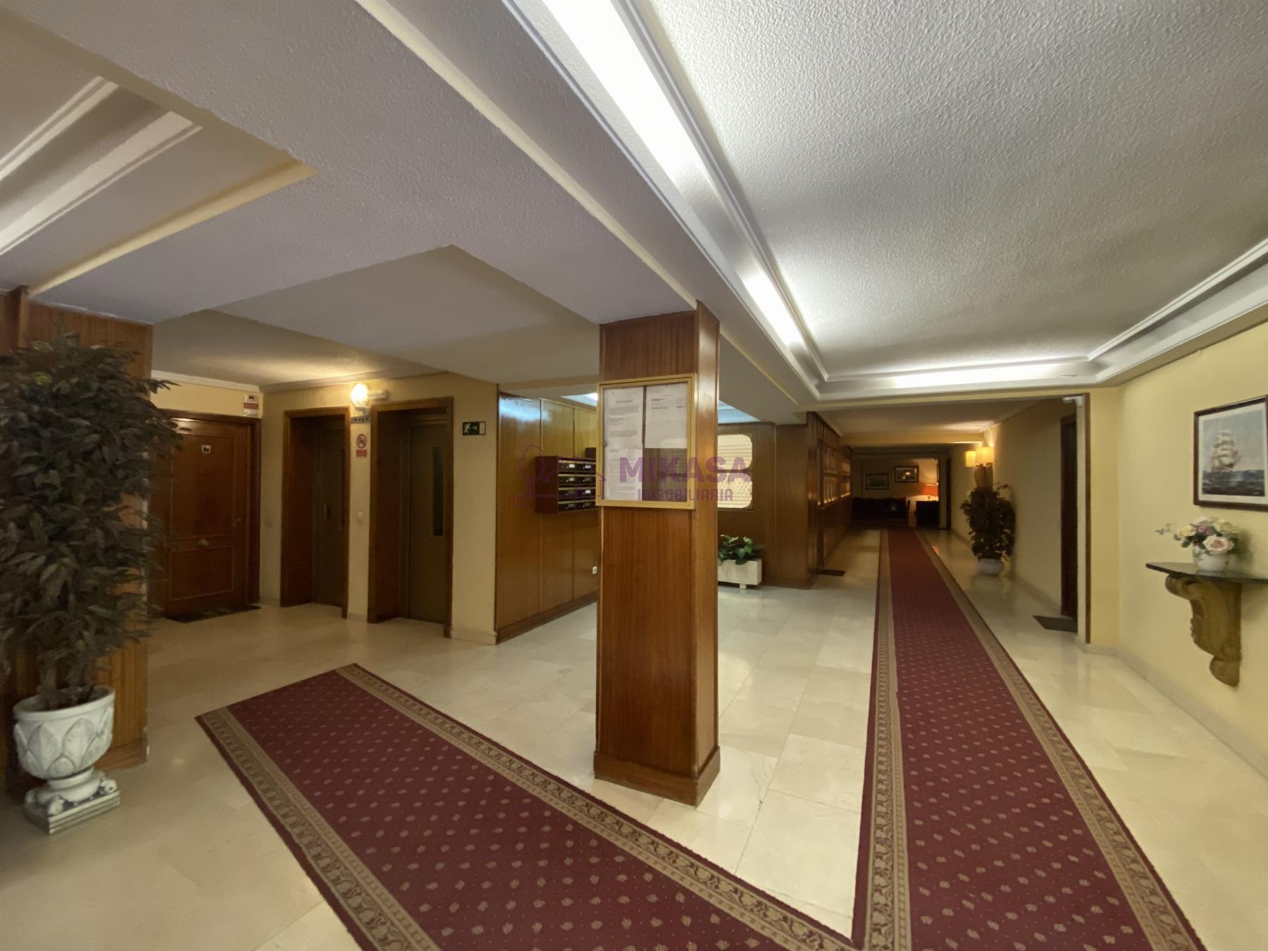 For sale of flat in Móstoles