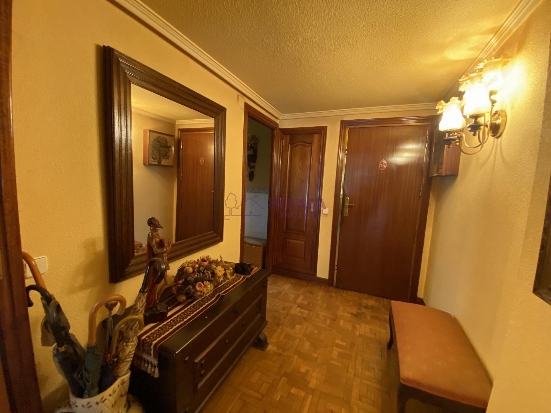 For sale of flat in Móstoles