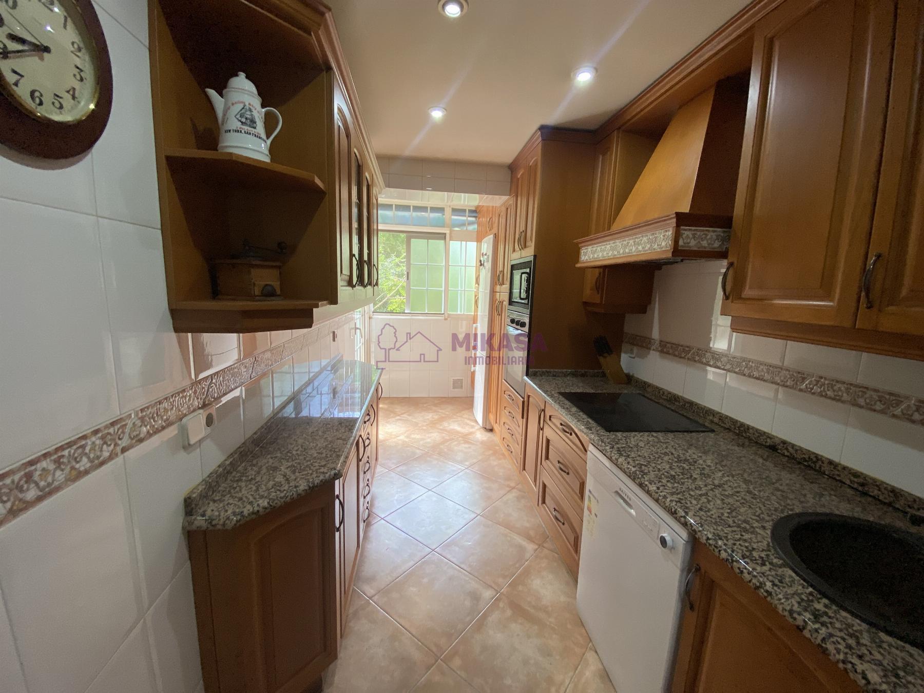 For sale of flat in Móstoles