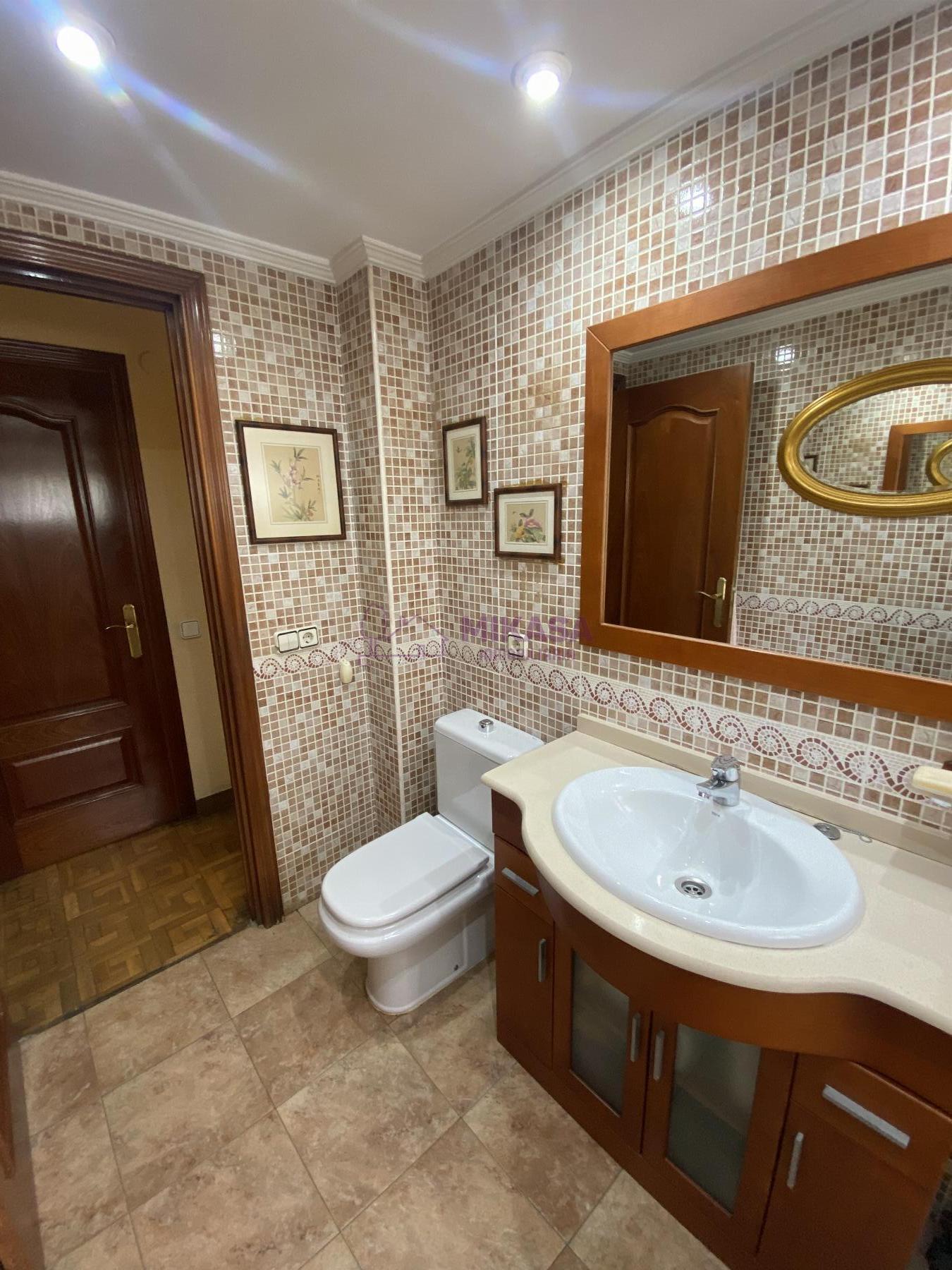 For sale of flat in Móstoles