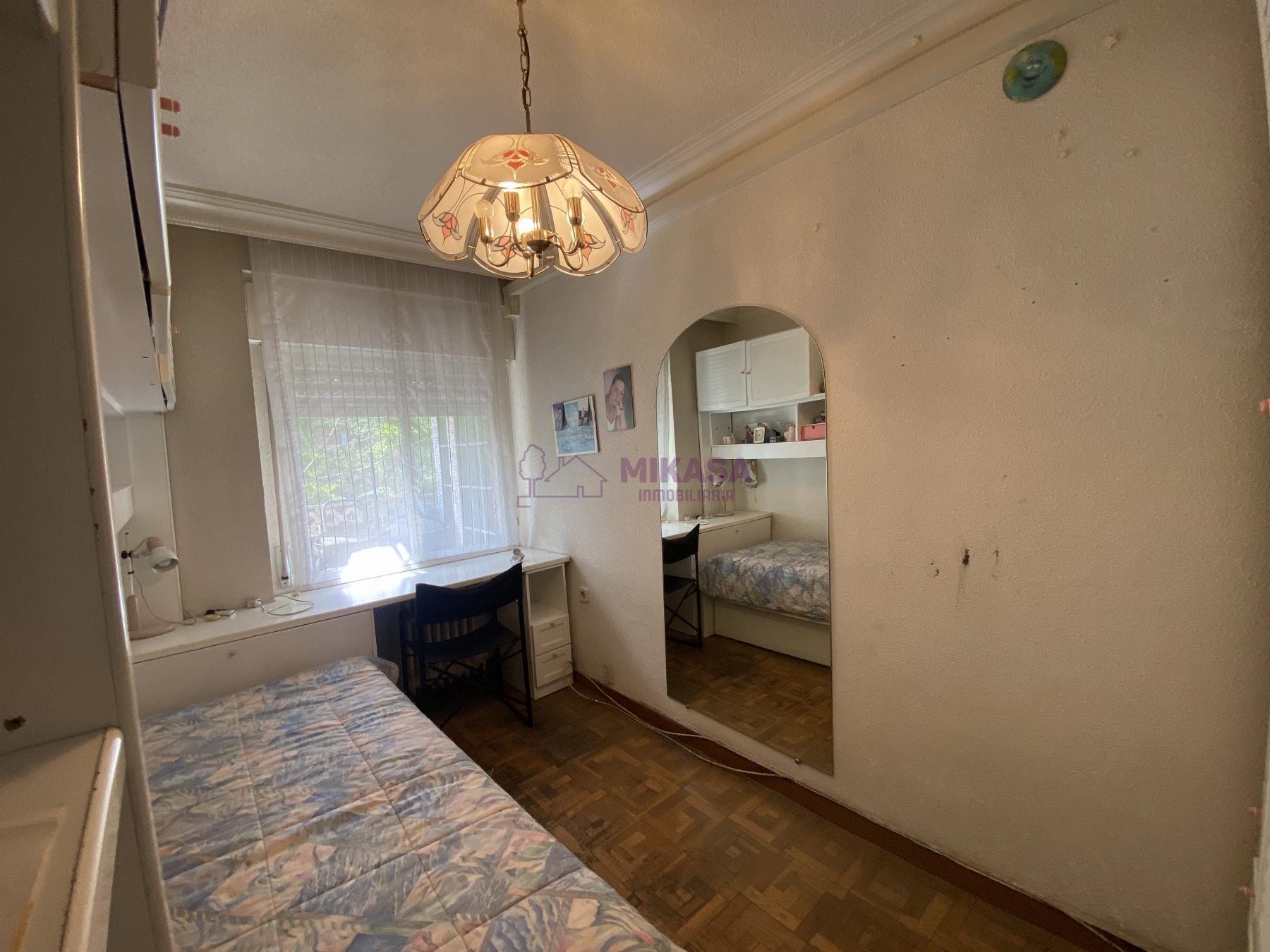 For sale of flat in Móstoles