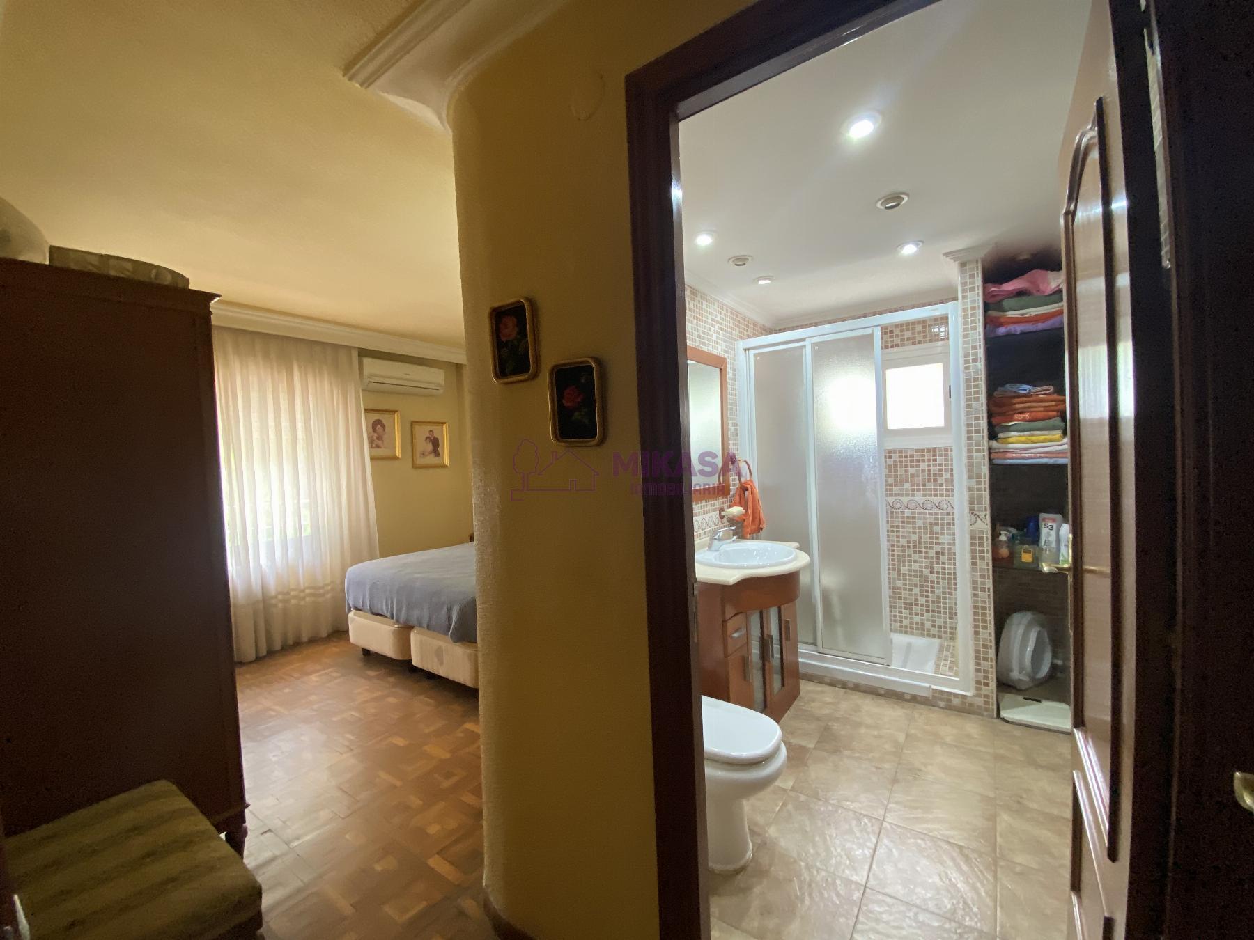For sale of flat in Móstoles