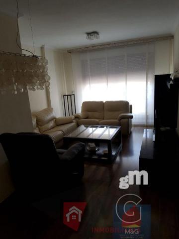 For sale of flat in Lorca