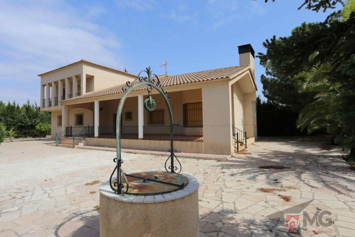 For sale of chalet in Lorca