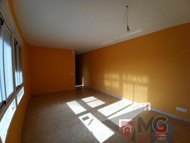 For sale of flat in Puerto Lumbreras