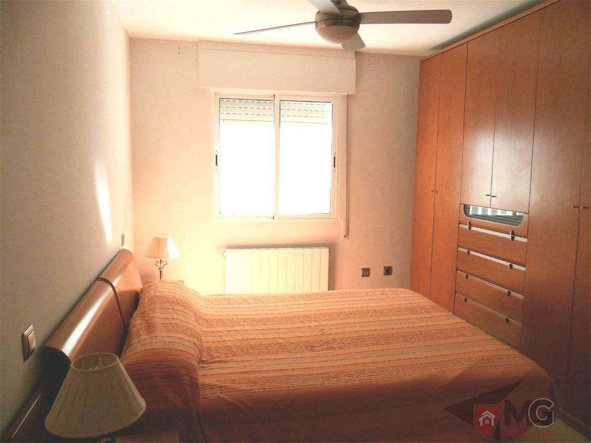 For sale of flat in Lorca