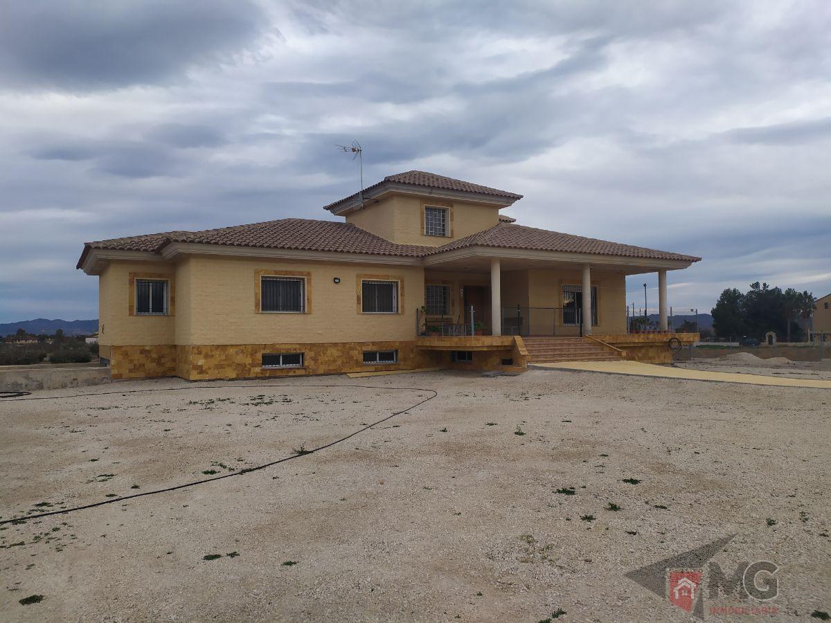 For sale of chalet in Lorca