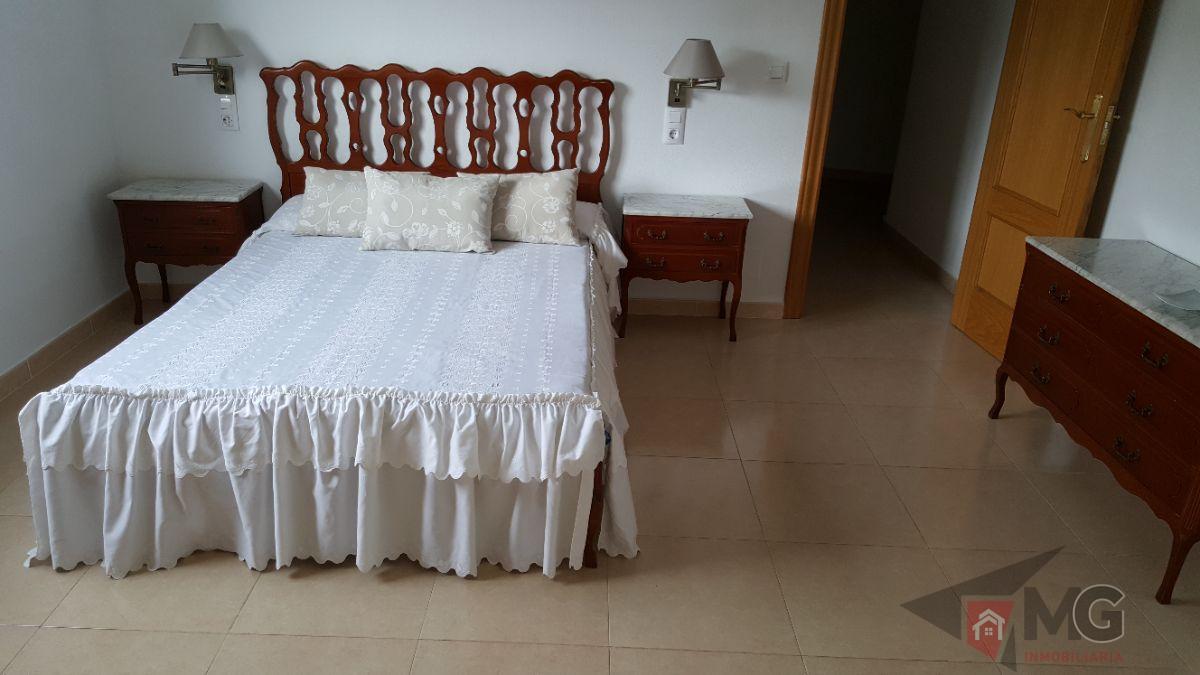 For sale of flat in Lorca