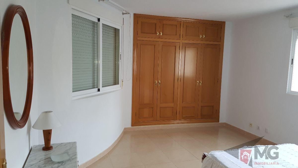 For sale of flat in Lorca