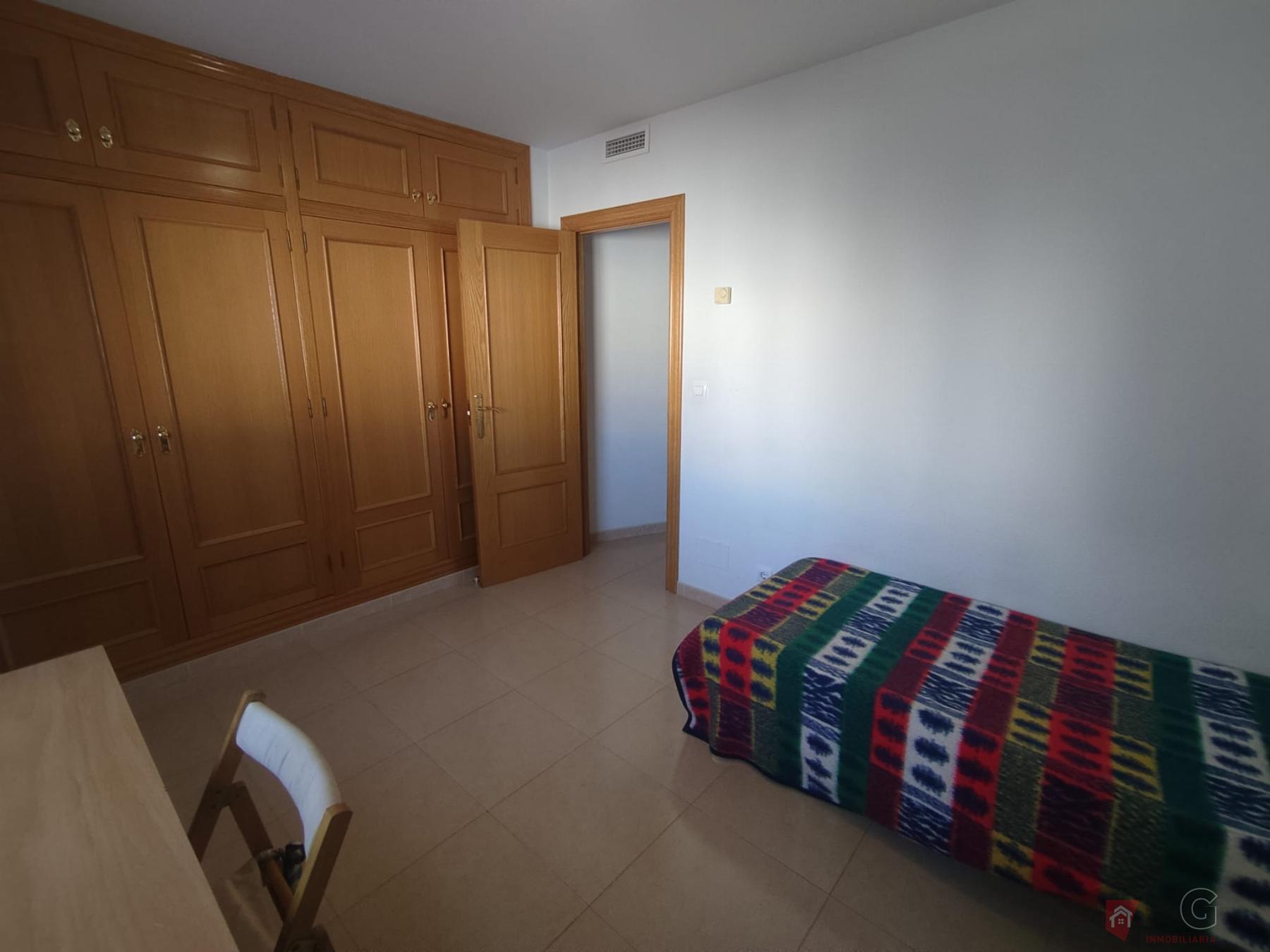 For sale of flat in Lorca