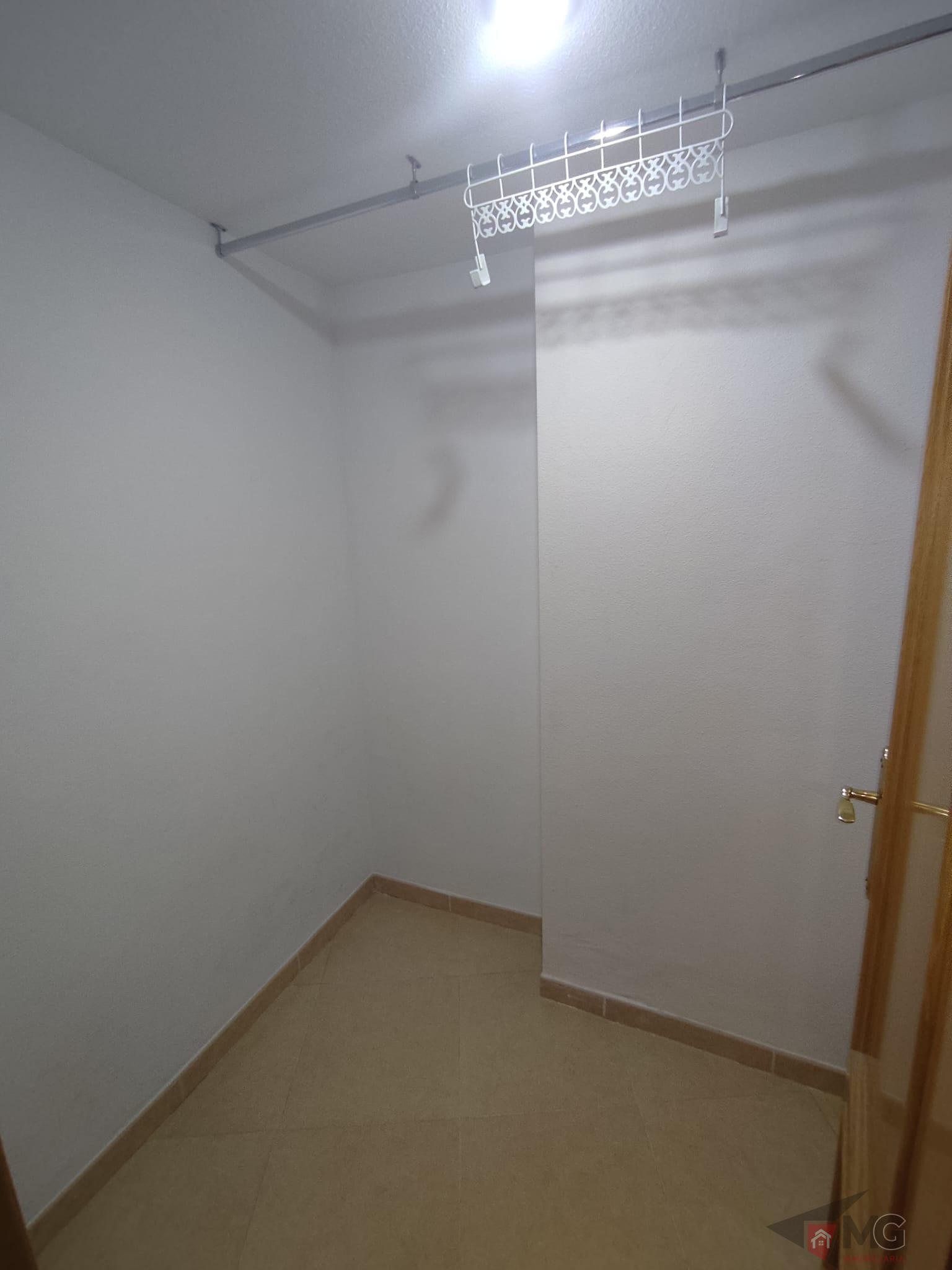 For sale of flat in Lorca