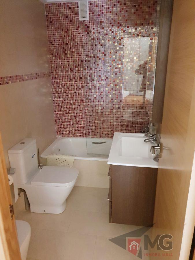 For sale of flat in Lorca