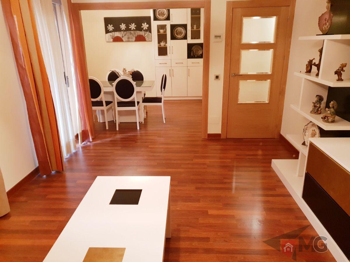 For sale of flat in Lorca