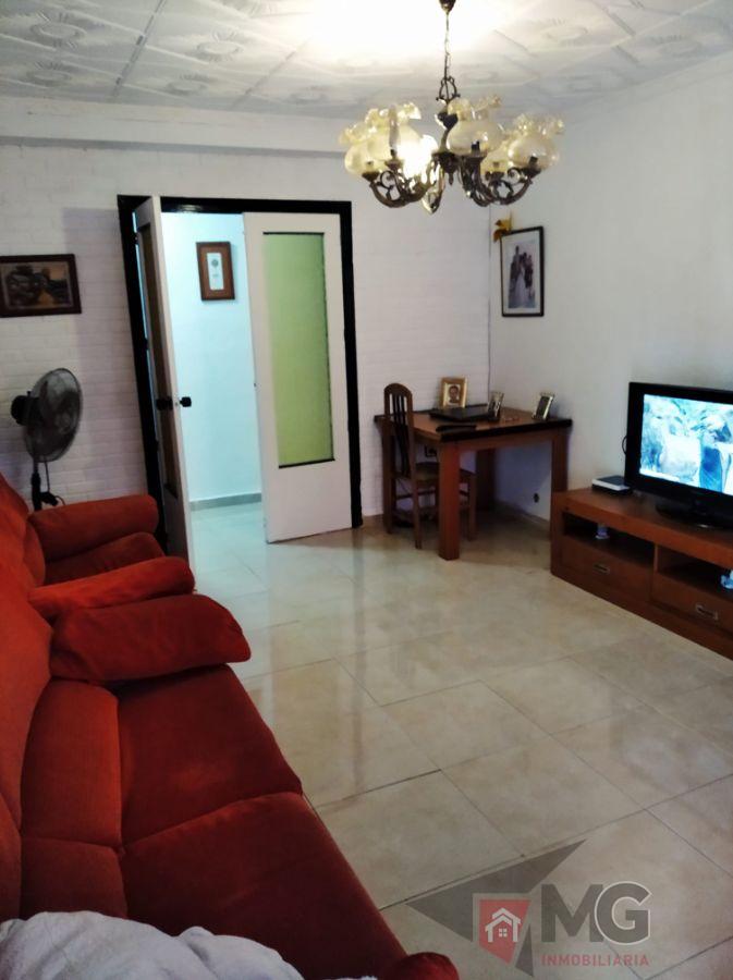 For sale of flat in Águilas