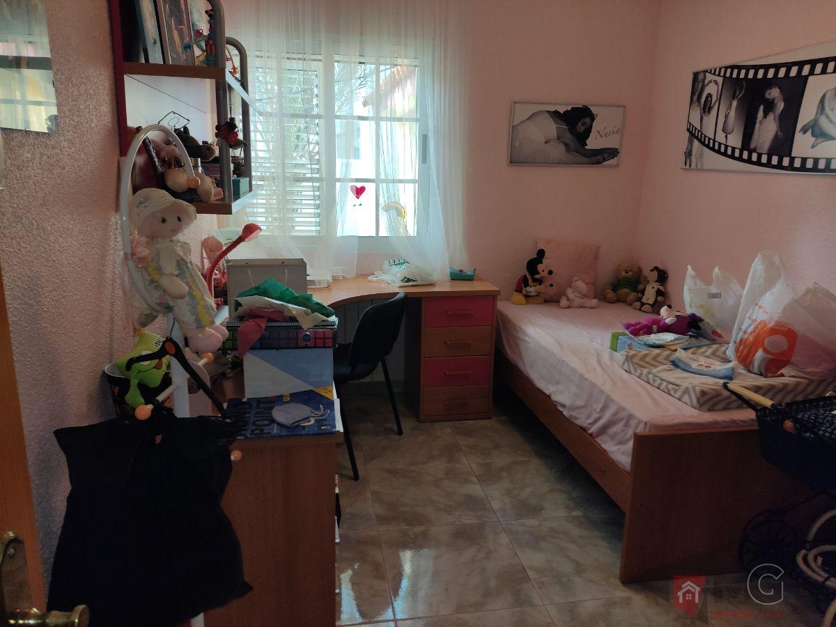 For sale of chalet in Lorca