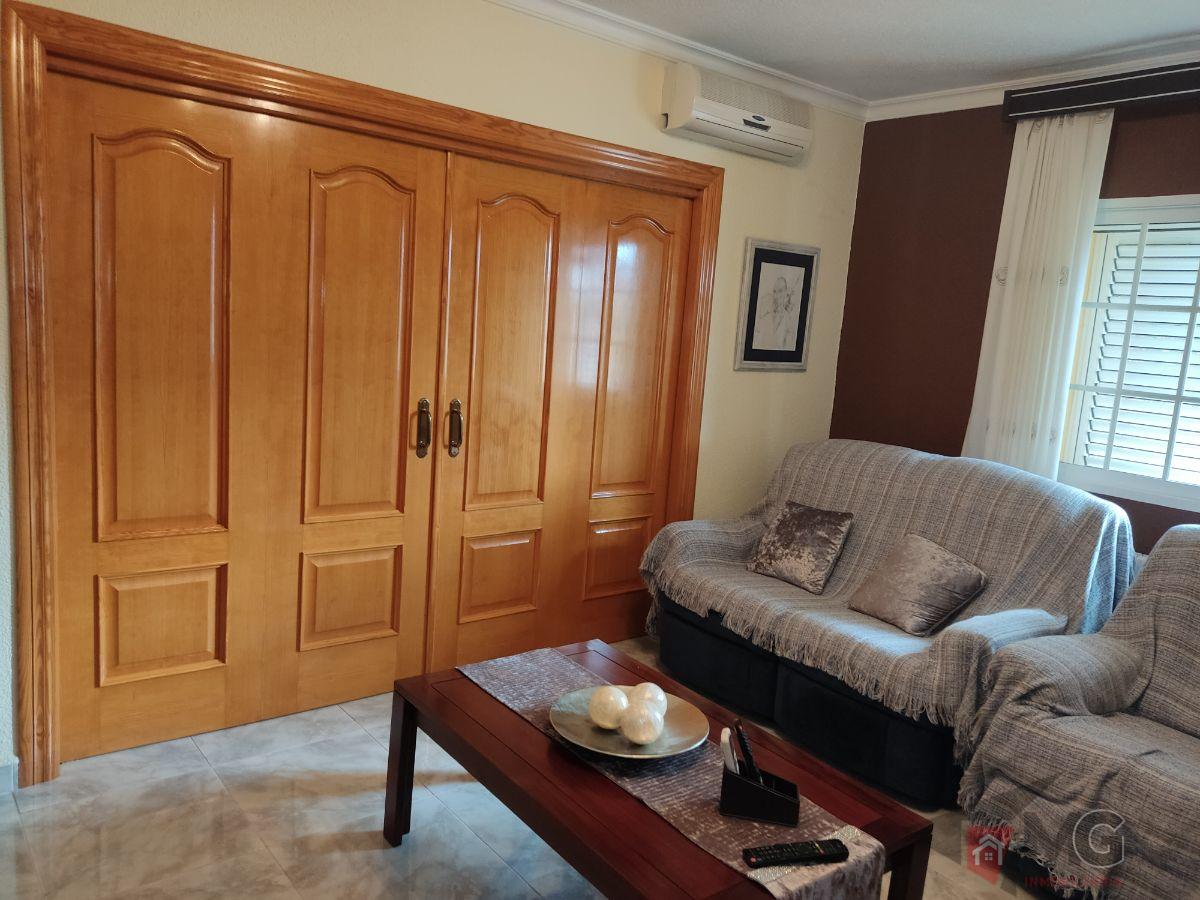 For sale of chalet in Lorca