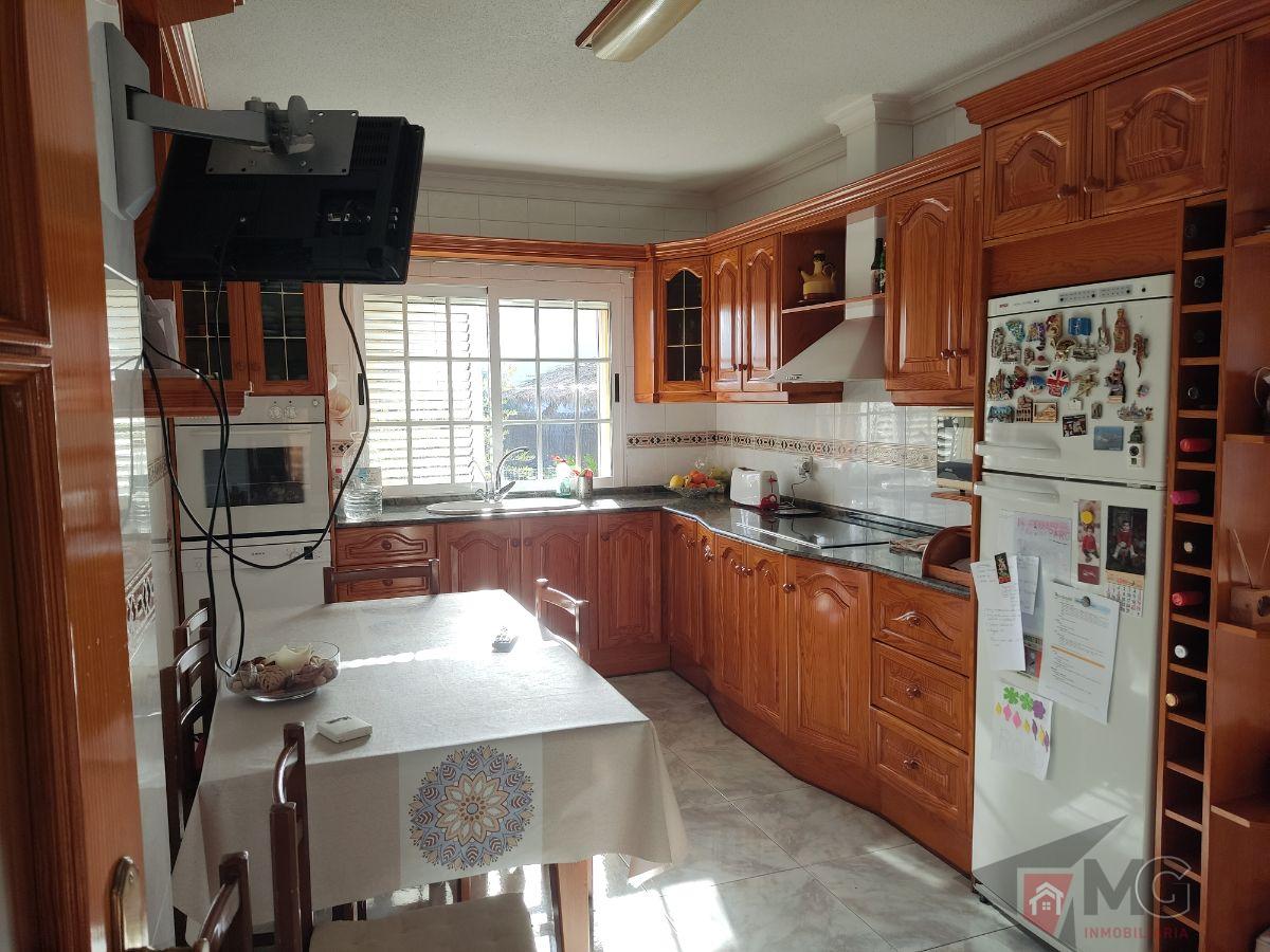 For sale of chalet in Lorca