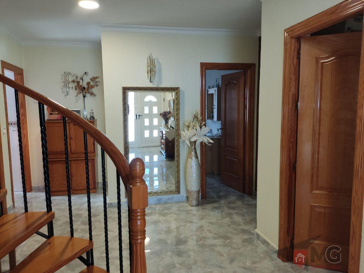 For sale of chalet in Lorca