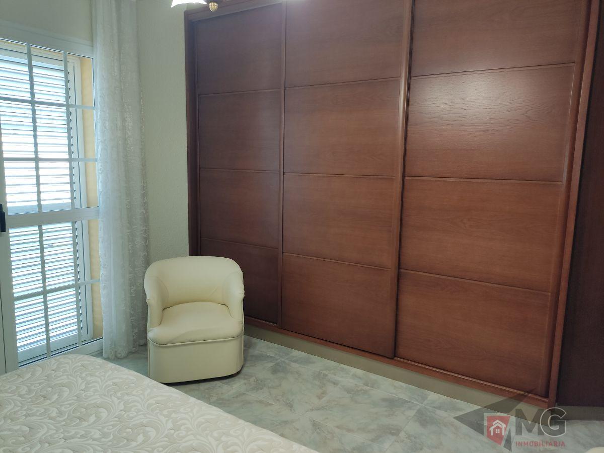 For sale of chalet in Lorca
