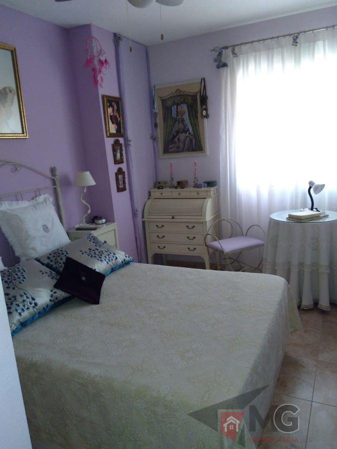 For sale of flat in Águilas