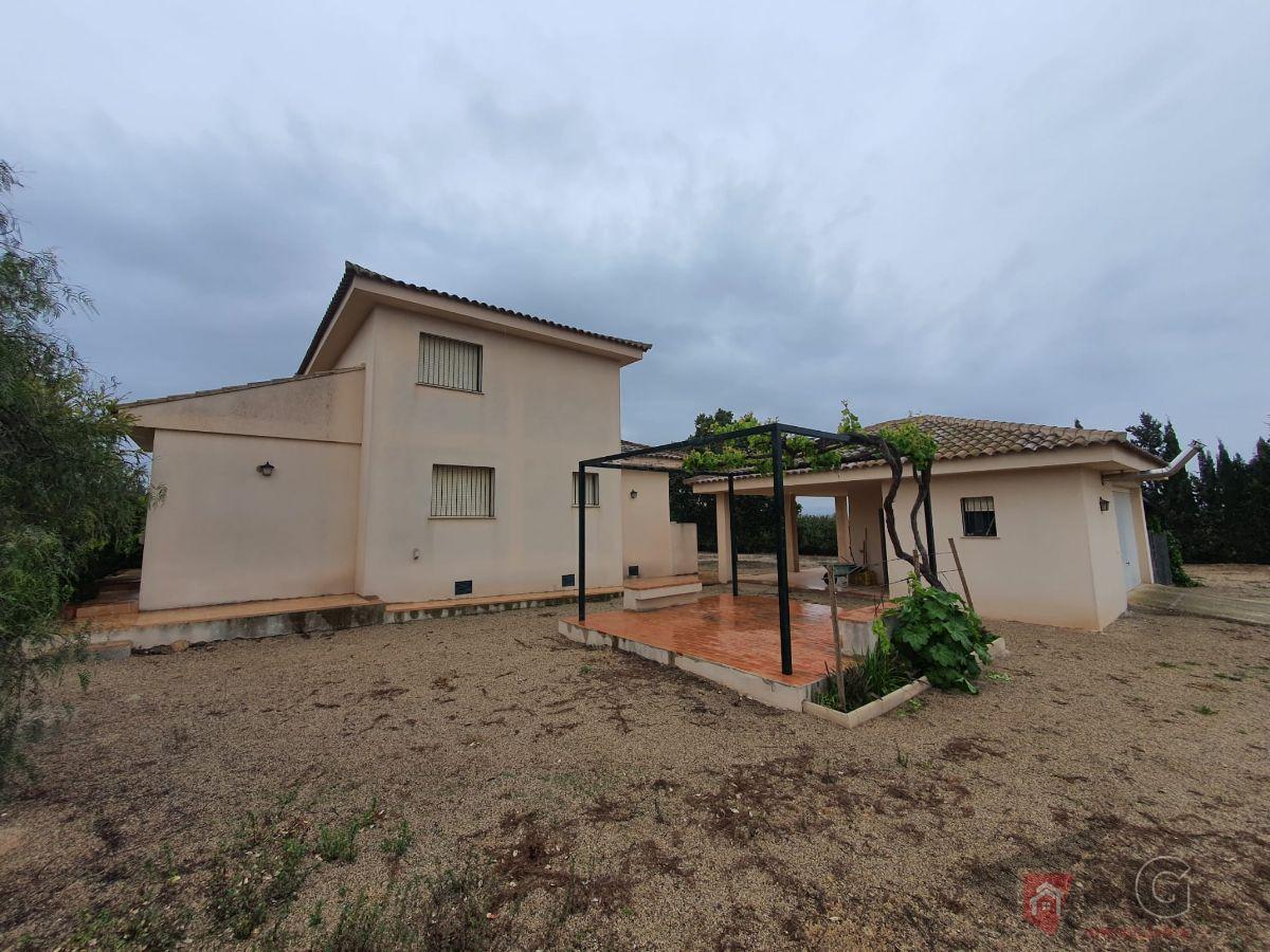 For sale of chalet in Lorca