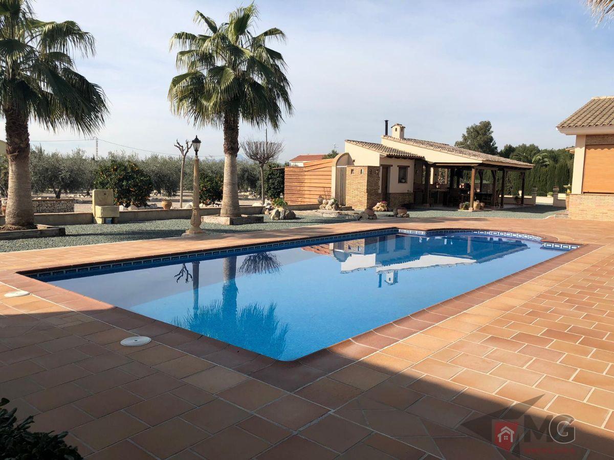 For sale of chalet in Lorca