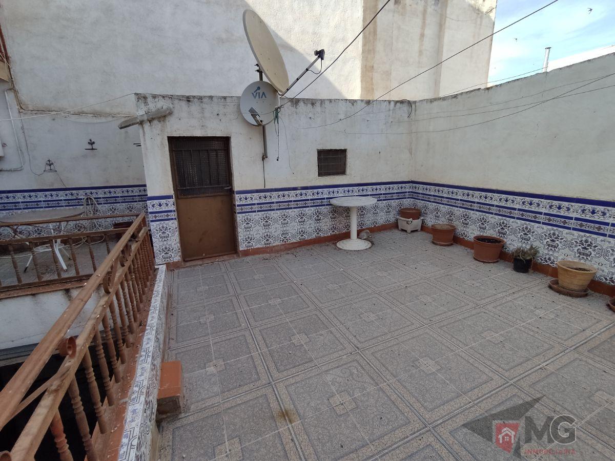 For sale of building in Puerto Lumbreras