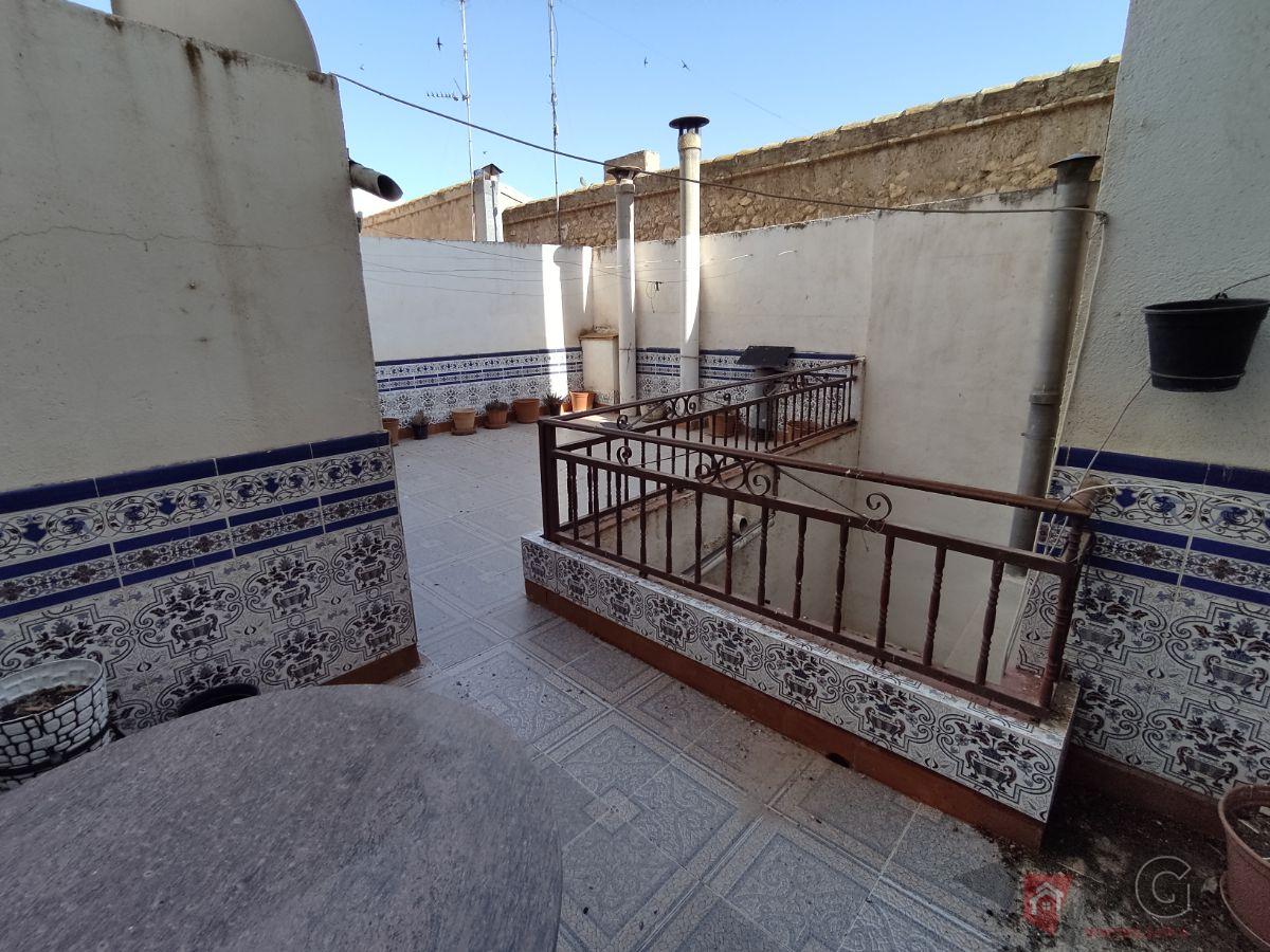 For sale of building in Puerto Lumbreras