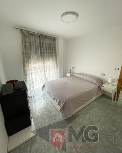 For sale of flat in Lorca