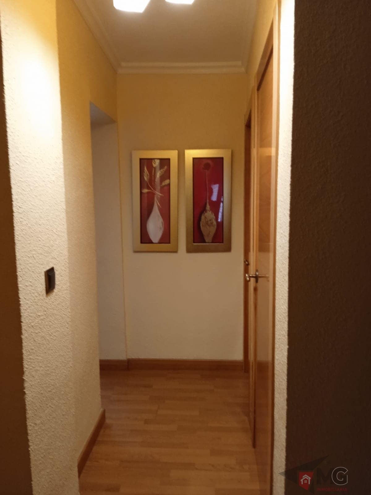 For sale of flat in Lorca