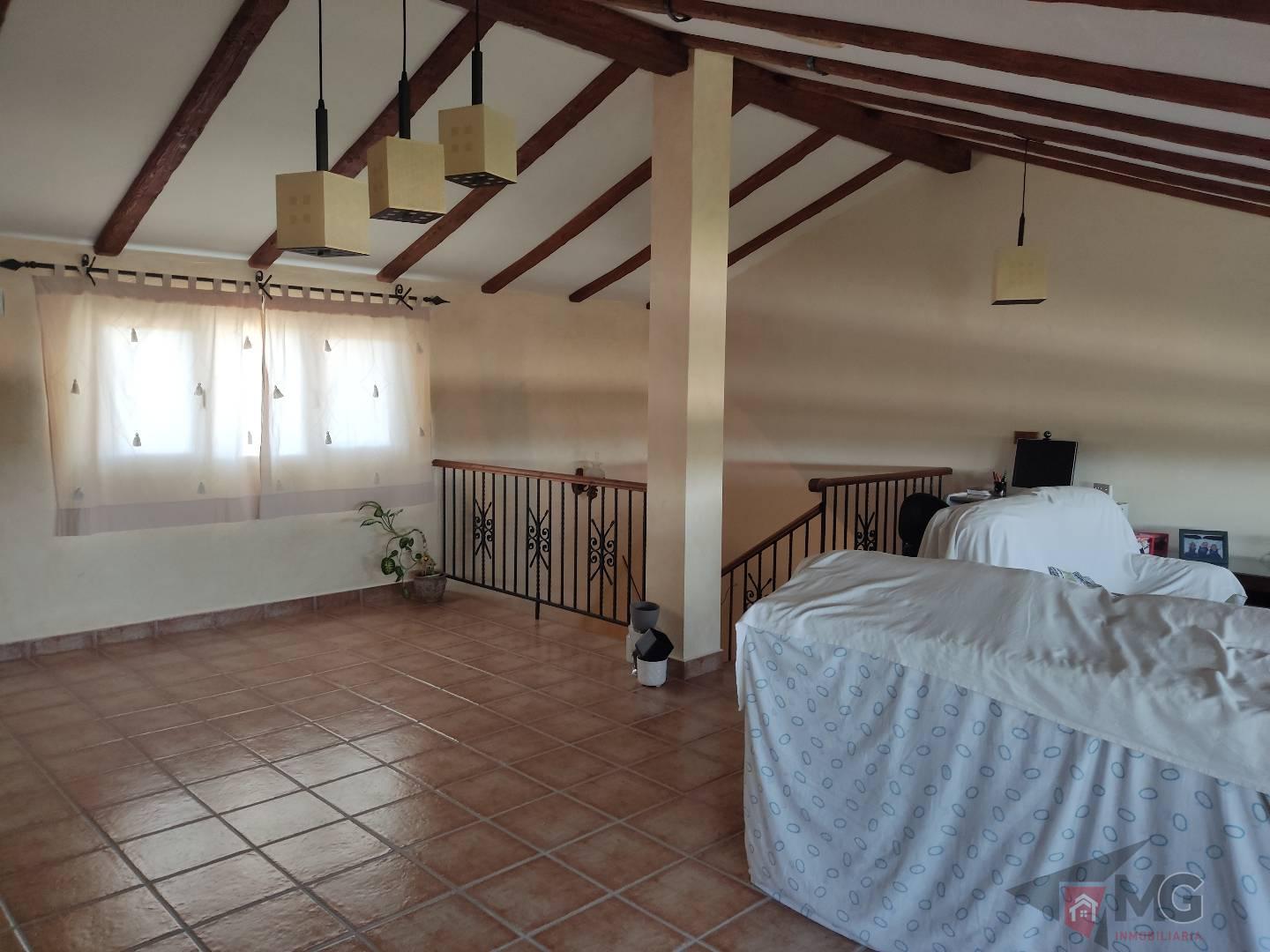 For sale of chalet in Lorca